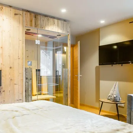 Chalet G *