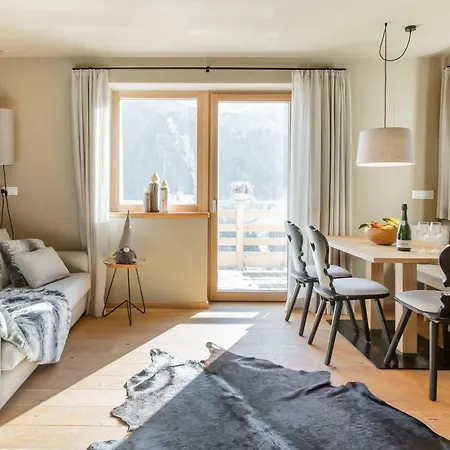 Chalet G *